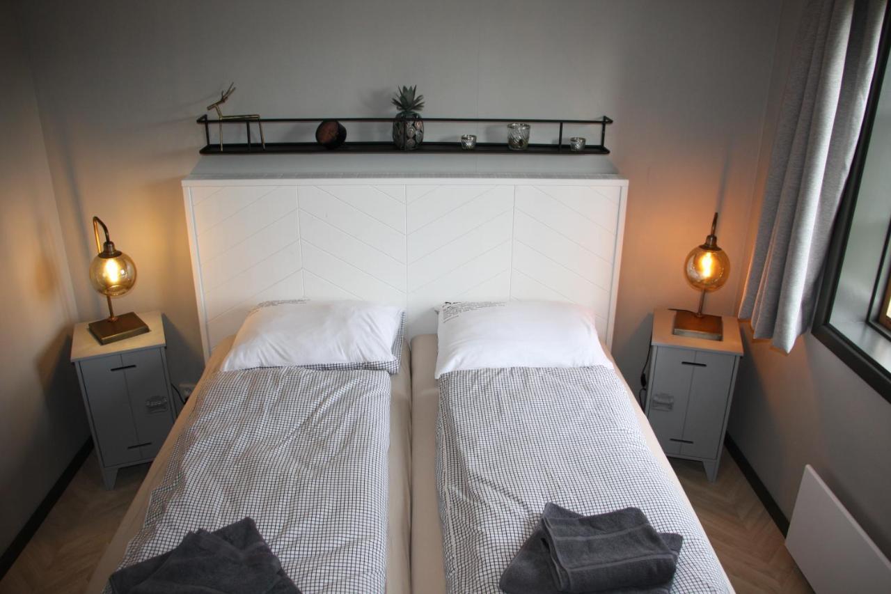 Sundbergsheden Stugby Villa Ambjorby ภายนอก รูปภาพ